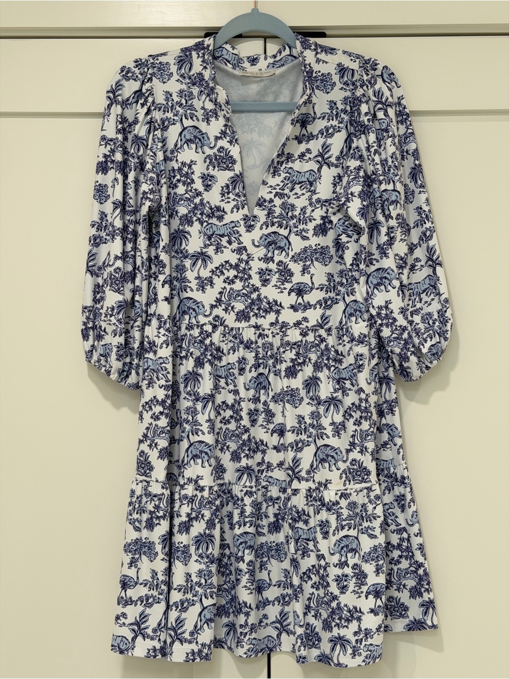 Smith & Quinn Safari Toile Print Tiered Mini Dress White Blue Medium